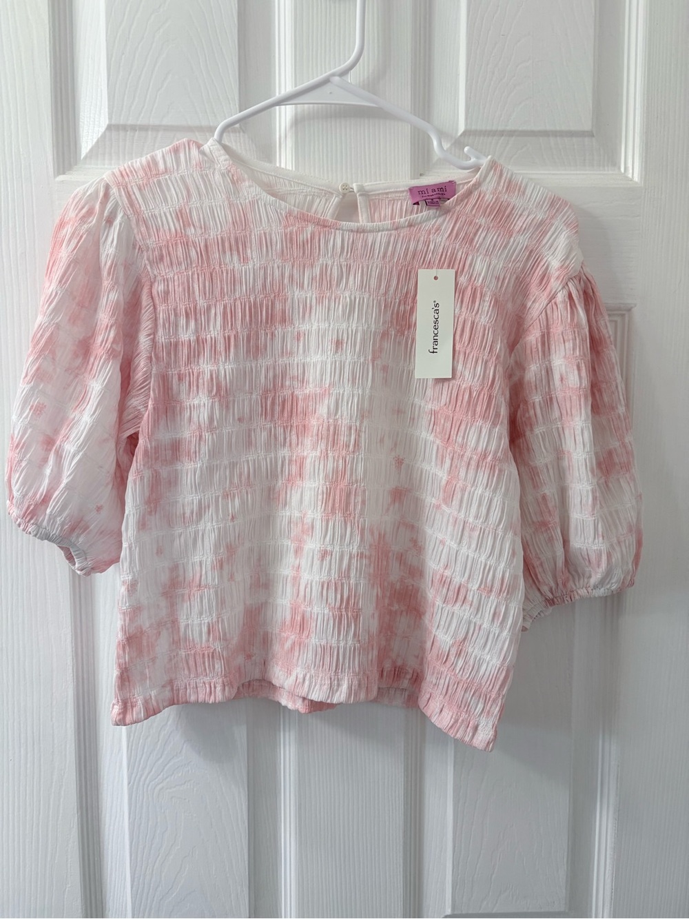 Francesca's Collections Pink & White Smocked Top
